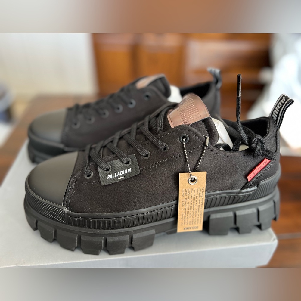 Palladium  Revolt Lo TX Platform Sneakers 10 - Picture 8 of 11